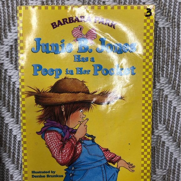 Junie B. Jones Children's Early Reader Chapter Books Set Lot of 8 - Picture 8 of 11